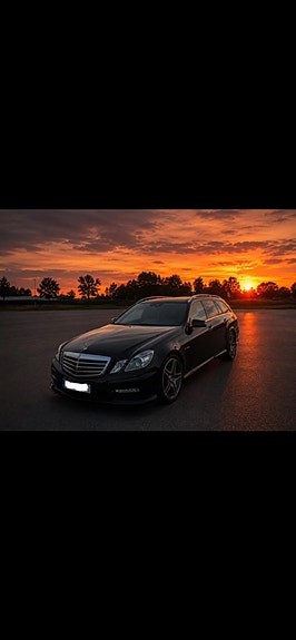 Mercedes-Benz E63 2 of 8
