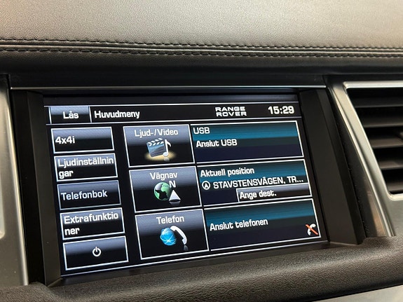 Land Rover Range Rover Sport 15 of 30