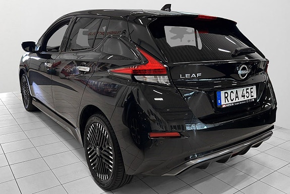 Nissan Leaf 3 of 23
