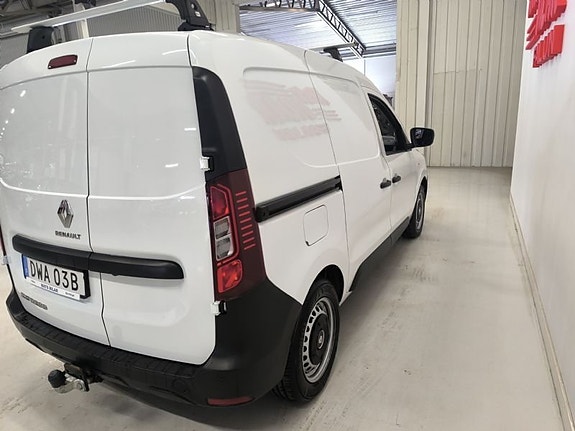 Renault Express 4 of 10