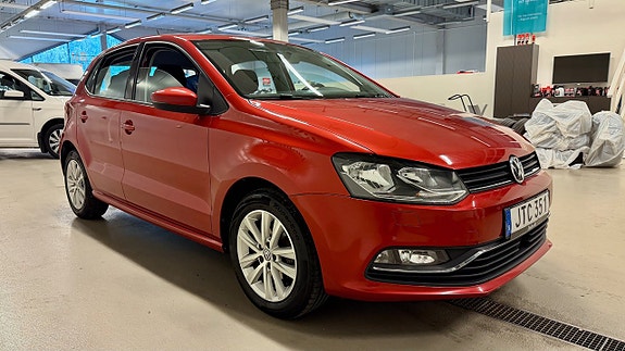Volkswagen Polo 2 of 7