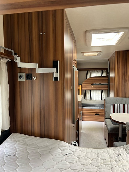 Weinsberg W51 8 of 18