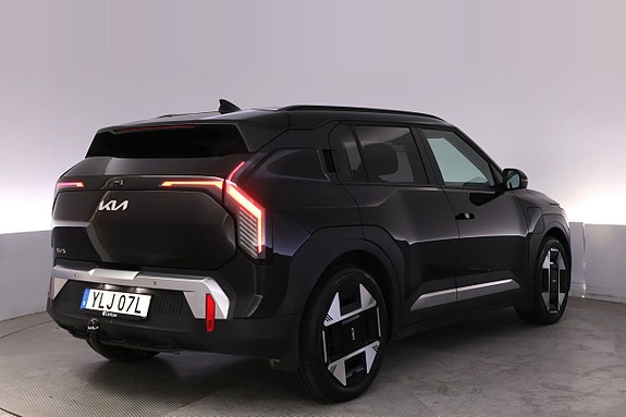 Kia EV3 5 of 27