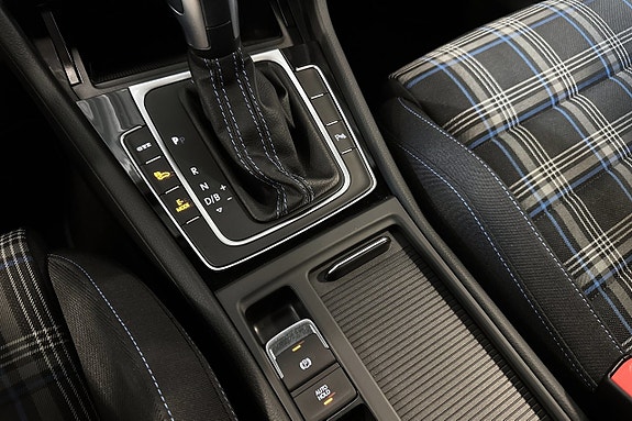 Volkswagen Golf I 15 of 19