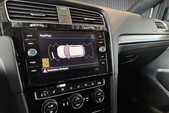 Volkswagen Golf I 17 of 19