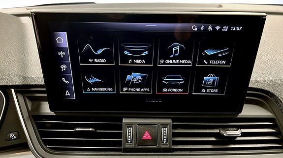 Audi Q5 9 of 26