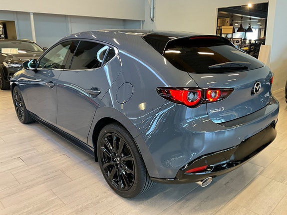 Mazda 3 6 of 13