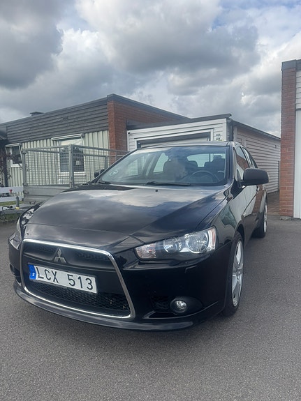 Mitsubishi Lancer 6 of 6