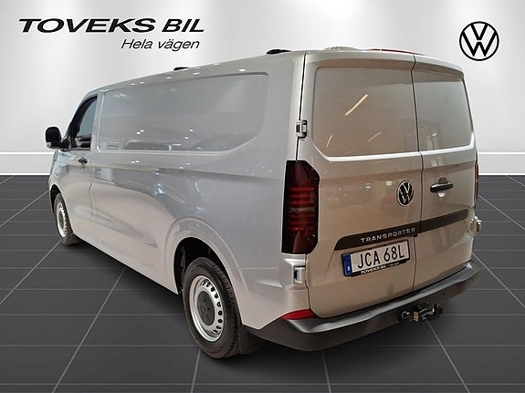 Volkswagen Transporter 2 of 11