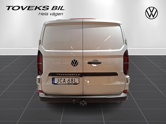 Volkswagen Transporter 4 of 11