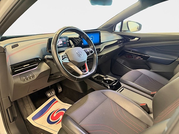 Volkswagen ID.4 GTX 9 of 24