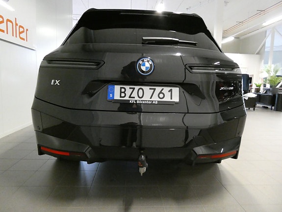 BMW iX 7 of 27