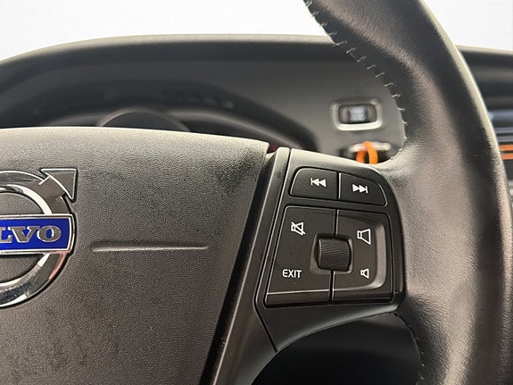 Volvo V40 15 of 27