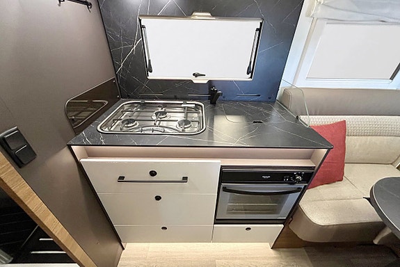 Benimar MILEO 297 - QUEENBED - ALDE – 180hk AUTOMAT ADAPTIV FARTHÅLLARE HEAVY CHASSI 14 of 30