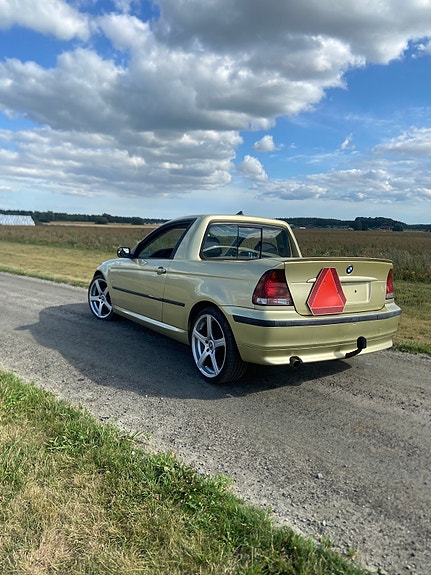 BMW 316Ti 3 of 13