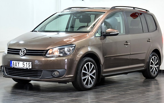 Volkswagen Touran 4 of 29