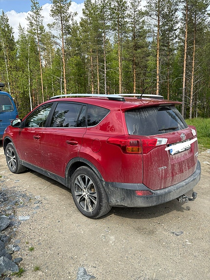 Toyota RAV4 6 of 7