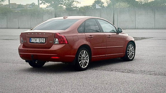 Volvo S40 3 of 8
