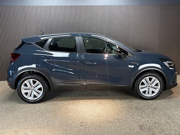 Renault Captur 17 of 19