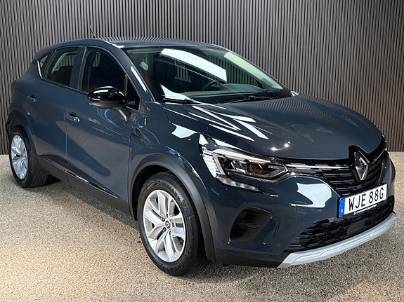 Renault Captur 3 of 19