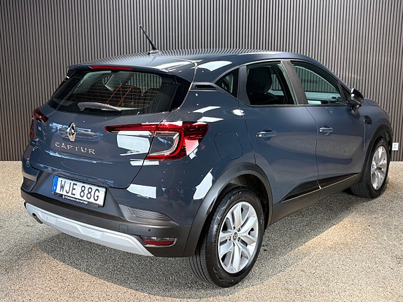 Renault Captur 6 of 19