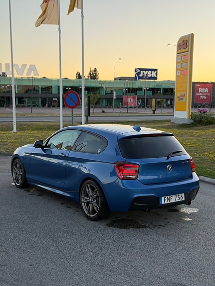 BMW M135i 3 of 5