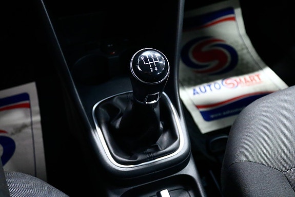 Volkswagen Polo 15 of 16