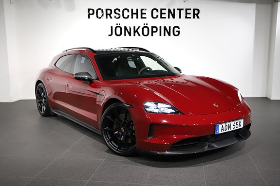 Porsche Taycan GTS 4 of 28