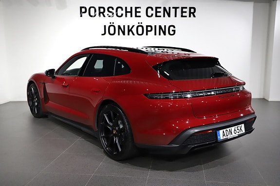 Porsche Taycan GTS 7 of 28