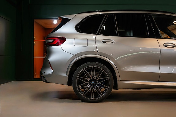 BMW X5 M 8 of 30