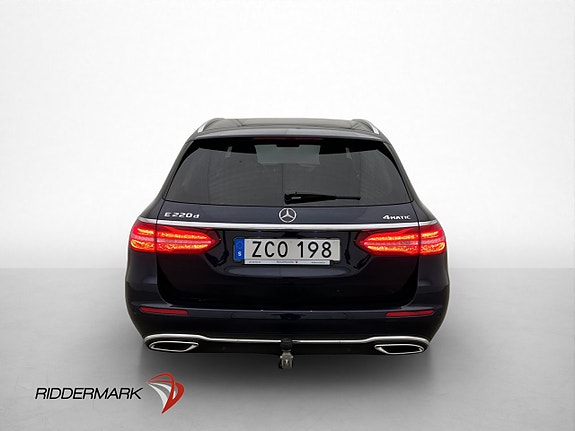 Mercedes-Benz E220 6 of 30