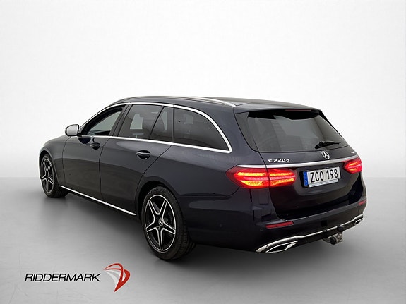 Mercedes-Benz E220 5 of 30