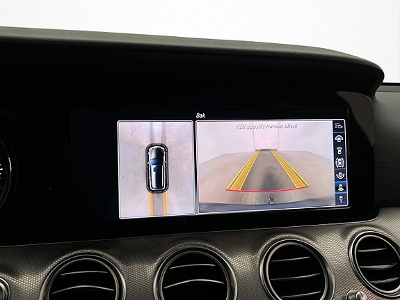 Mercedes-Benz E220 25 of 30