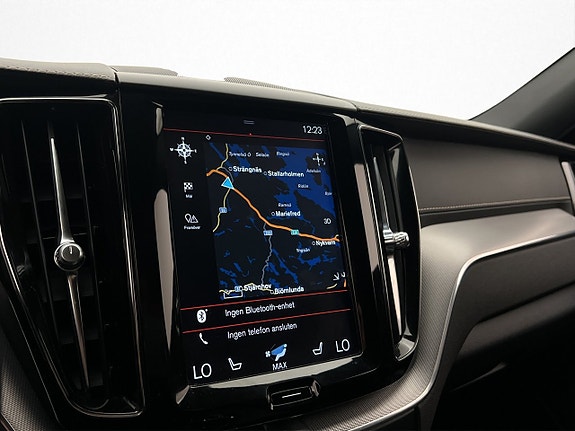 Volvo XC60 22 of 30