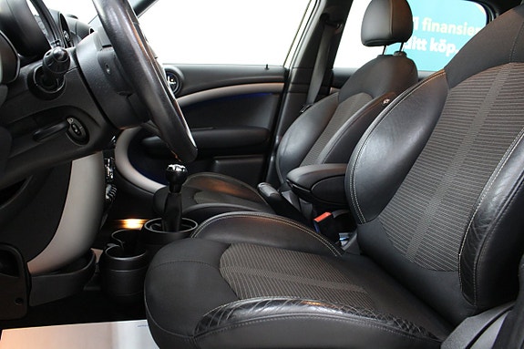 MINI Countryman Cooper 11 of 18