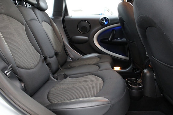 MINI Countryman Cooper 14 of 18