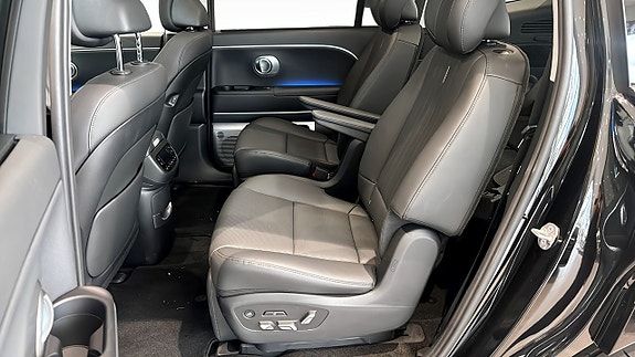 Hyundai Ioniq 9 5 of 21