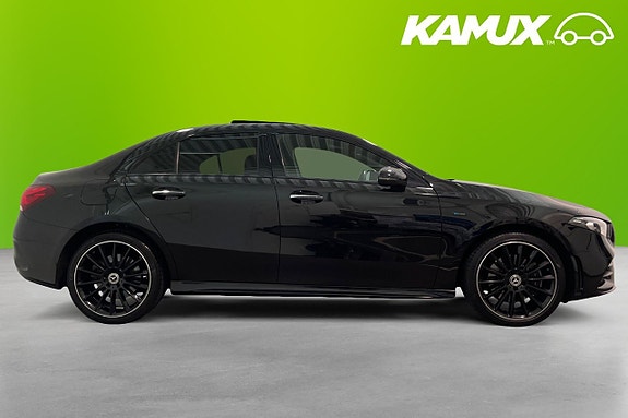 Mercedes-Benz A250 2 of 22