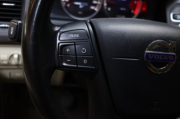 Volvo XC60 17 of 24