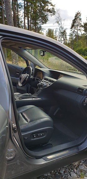 Lexus RX450h 6 of 10