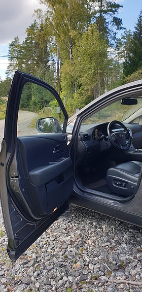 Lexus RX450h 5 of 10