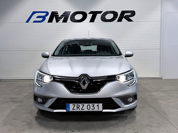 Renault Megane 2 of 15