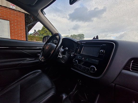 Mitsubishi Outlander 5 of 8