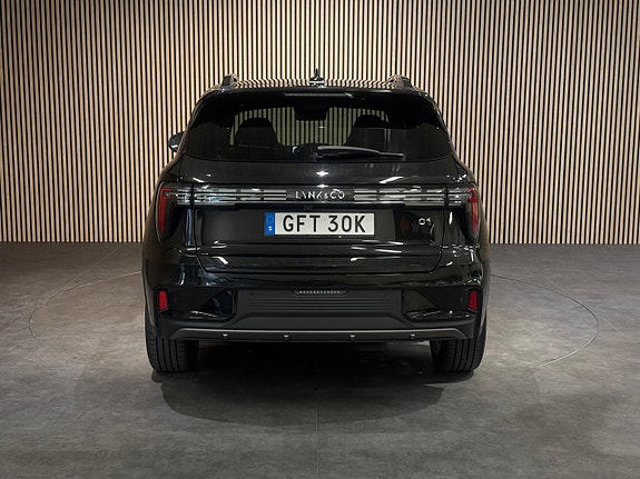 Lynk & Co 01 5 of 26