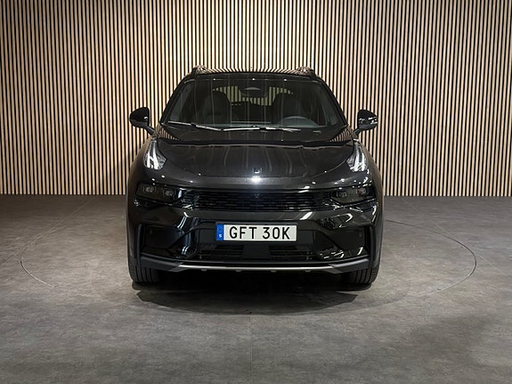 Lynk & Co 01 9 of 26