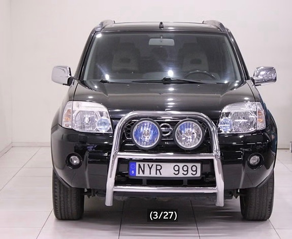Nissan X-Trail 2 of 8