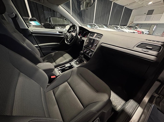 Volkswagen Golf I 6 of 14