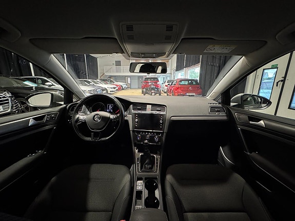 Volkswagen Golf I 9 of 14
