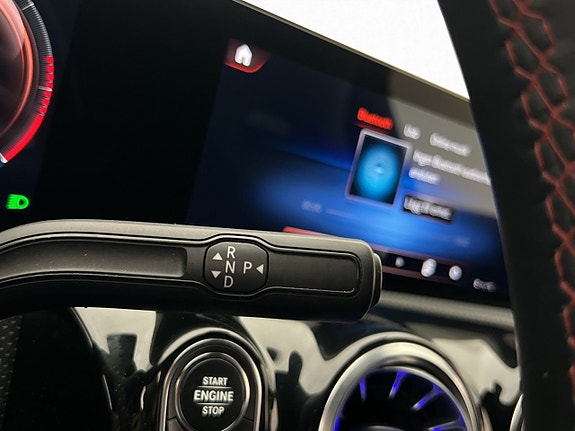 Mercedes-Benz CLA200 d 15 of 30