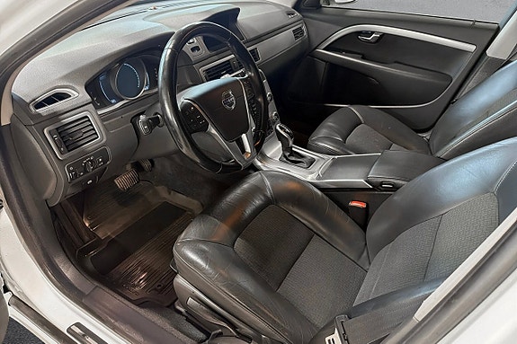 Volvo V70 17 of 17